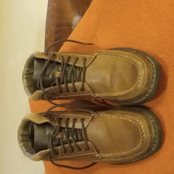Dockers Boots - Picture 2 of 5